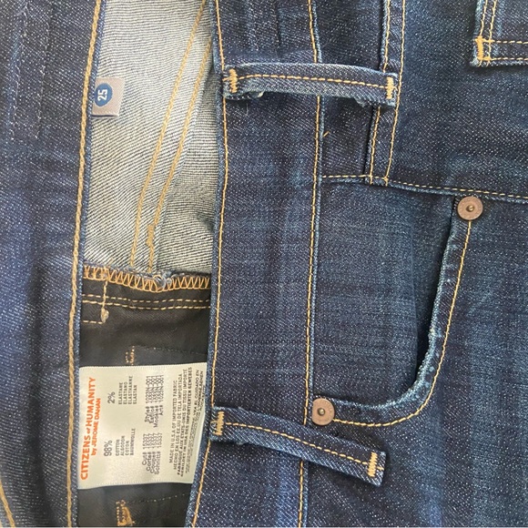 Citizens of Humanity low rise flare jeans - Picture 2 of 5